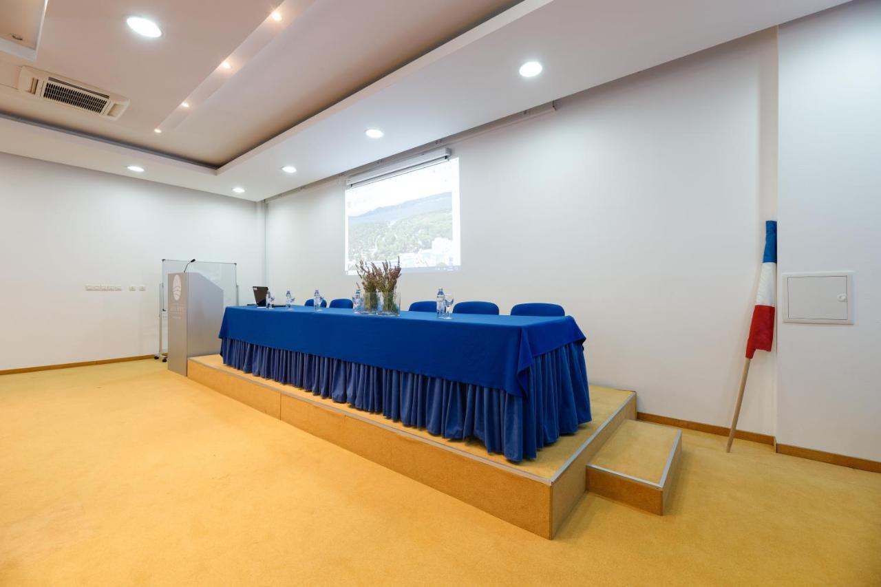 Family Hotel Adria Biograd Na Moru Extérieur photo