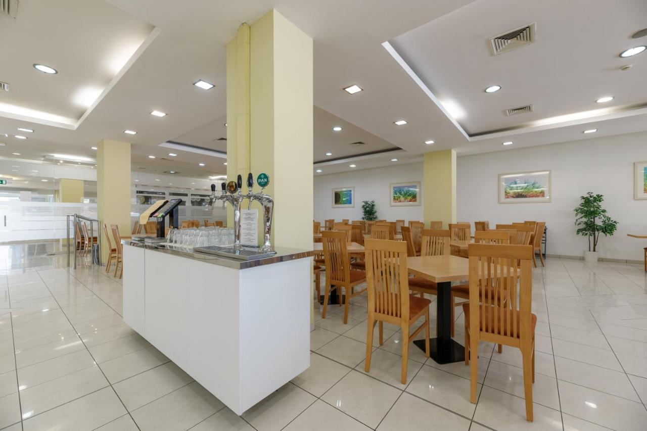 Family Hotel Adria Biograd Na Moru Extérieur photo