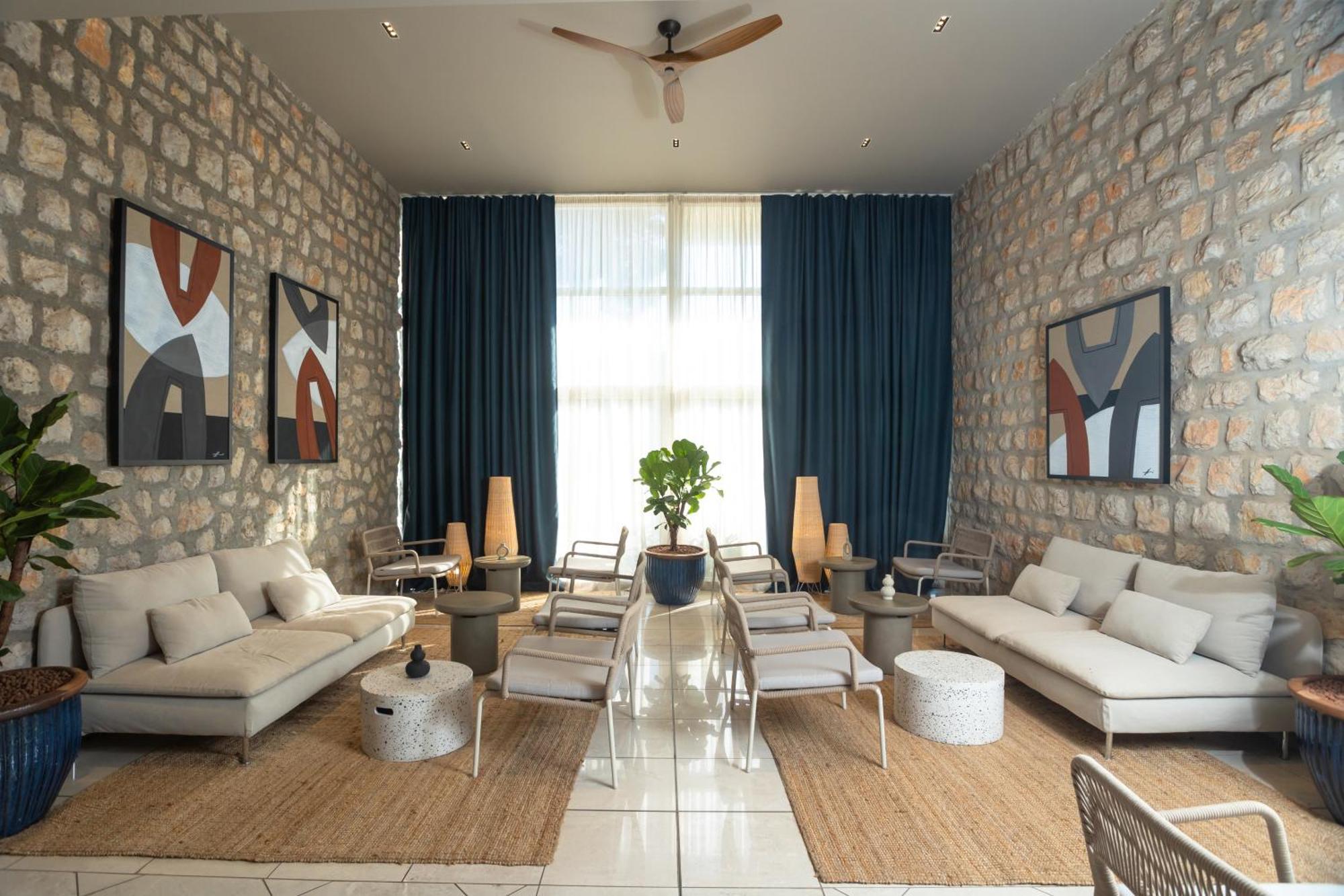 Family Hotel Adria Biograd Na Moru Extérieur photo